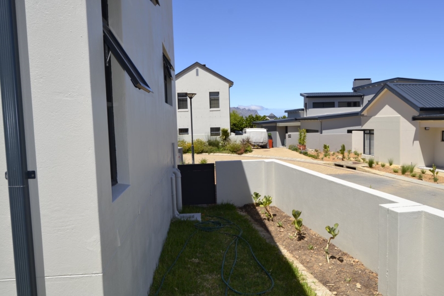 3 Bedroom Property for Sale in Fairhaven Country Estate Western Cape